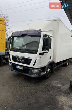 Вантажний фургон MAN 12.220 2016 в Одесі