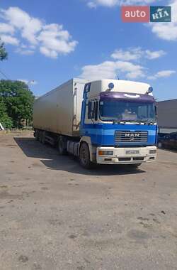 Тягач MAN 12 2000 в 