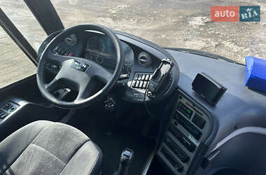 Туристический / Междугородний автобус MAN 13.220 2007 в 