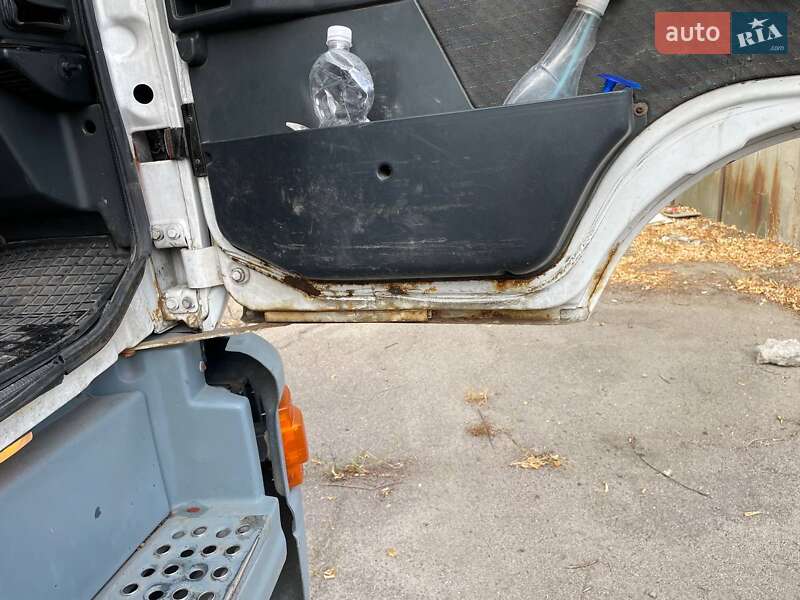 Грузовой фургон MAN 14.224 1998 в Днепре