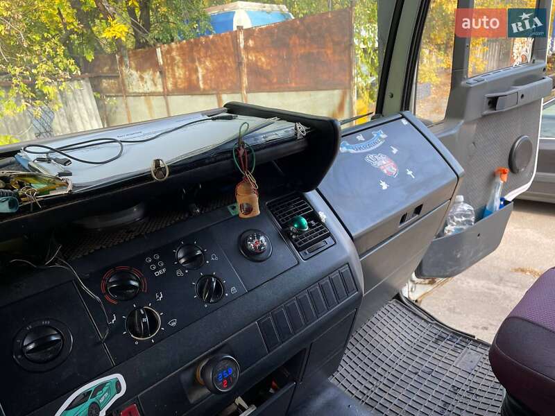 Грузовой фургон MAN 14.224 1998 в Днепре