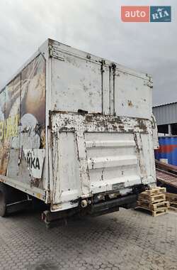 Грузовой фургон MAN 14.225 2001 в 