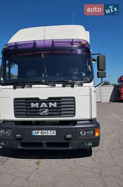 Вантажний фургон MAN 14.225 2002 в Кременчуці