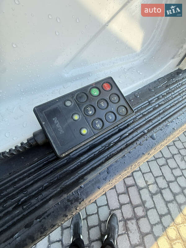 Кран-манипулятор MAN 14.280 1999 в Тячеве