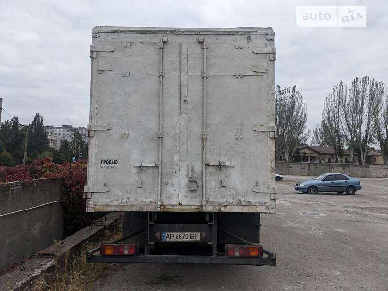 Грузовой фургон MAN 18.220 2004 в Запорожье