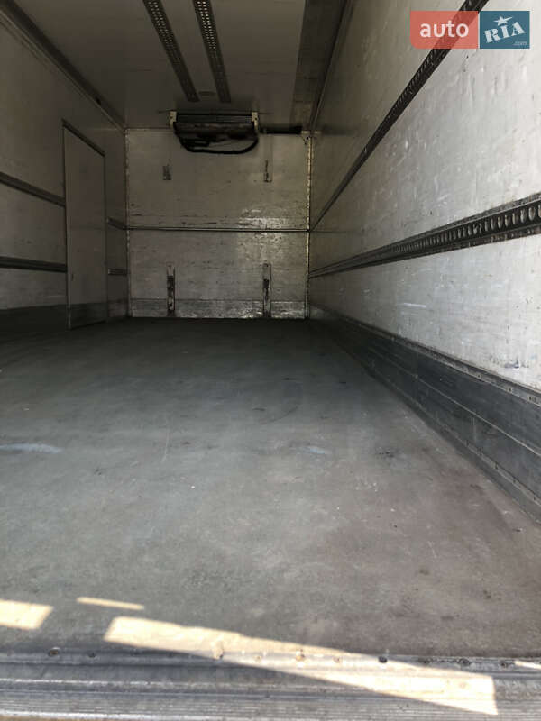 Рефрижератор MAN 18.220 2003 в Днепре