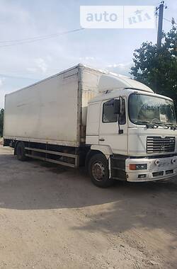 Вантажний фургон MAN 18.224 2000 в Запоріжжі