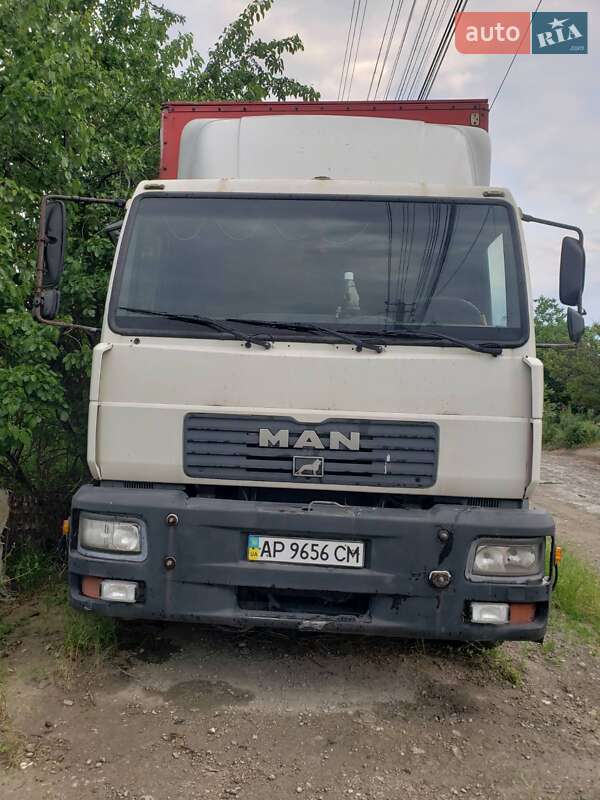 Вантажний фургон MAN 18.224 2001 в Запоріжжі