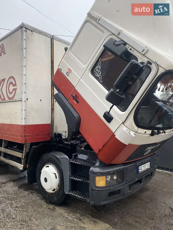 Грузовой фургон MAN 18.224 2001 в Днепре