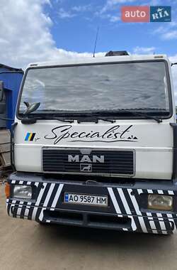 Самосвал MAN 18.224 2000 в 