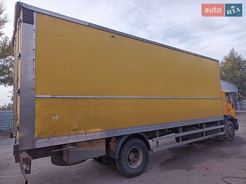 Грузовой фургон MAN 18.224 2001 в Днепре