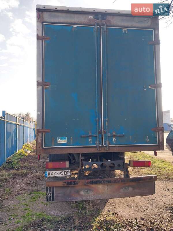 Вантажний фургон MAN 18.224 2002 в Харкові