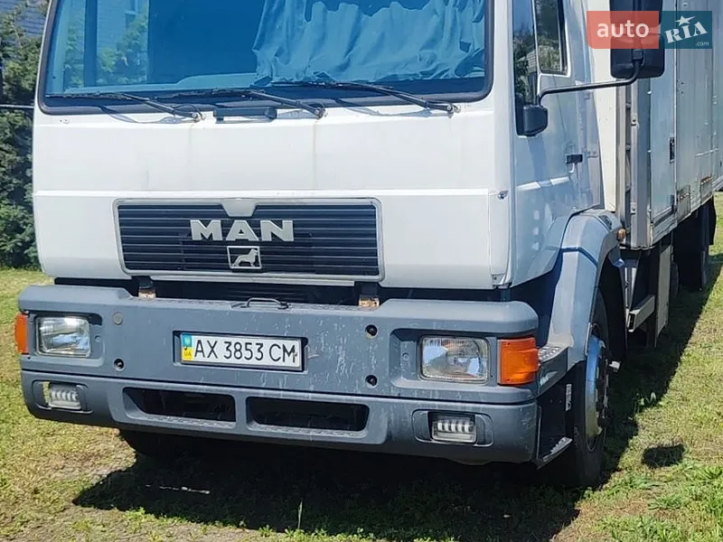 MAN 18.224 2000