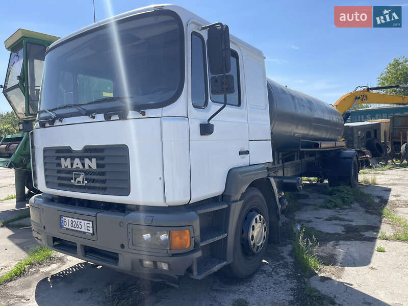 Машина ассенизатор (вакуумная) MAN 18.225 2004 в Пирятине фото 3 Машина ассенизатор (вакуумная) MAN 18.225 2004 в Пирятине