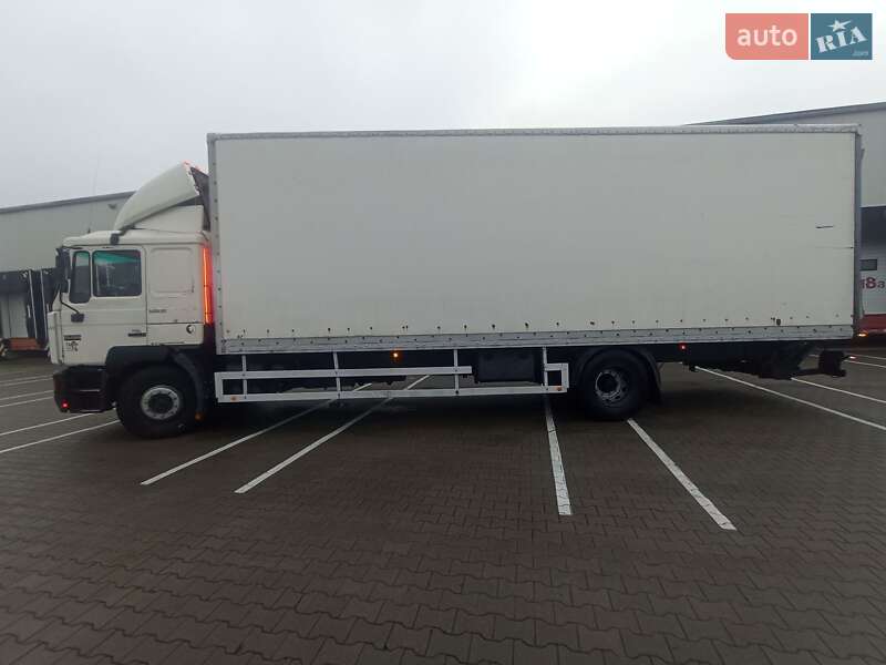 Грузовой фургон MAN 18.225 2002 в Броварах