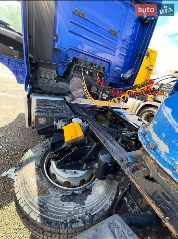 Тягач MAN 18.360 2011 в Ивано-Франковске