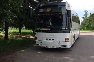 Туристичний / Міжміський автобус MAN 18.370 1994 в Харкові