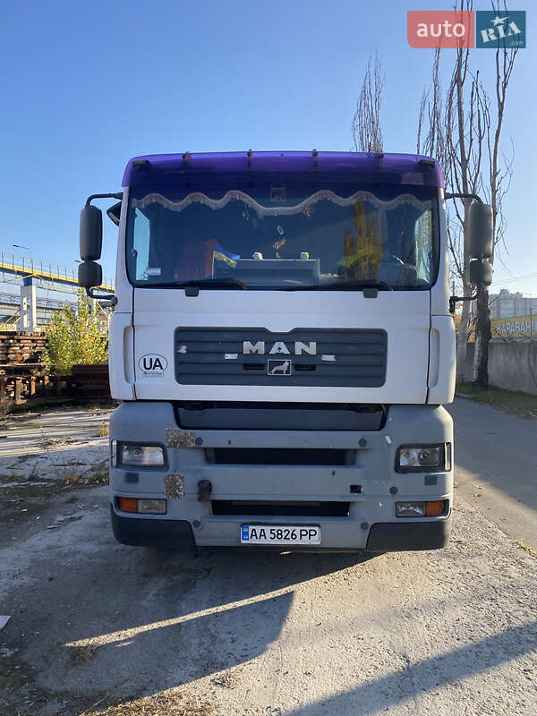 Тягач MAN 18.373 2001 в Києві