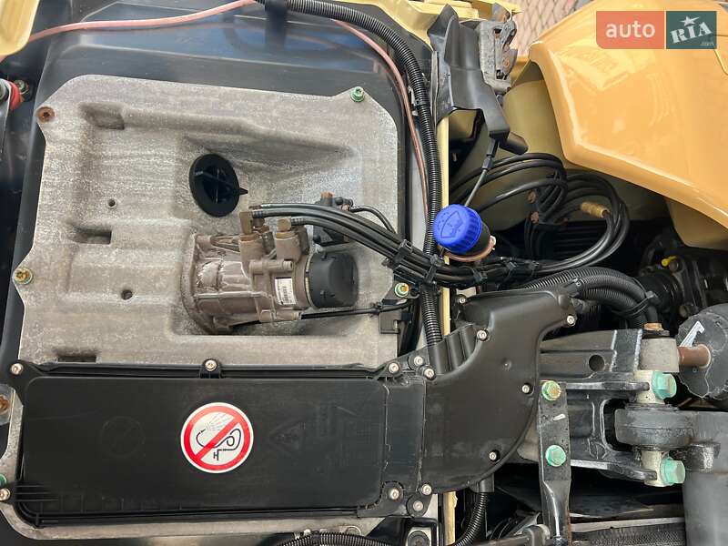 Тягач MAN 18.403 2013 в Хусте