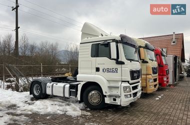 Тягач MAN 18.403 2008 в Хусте