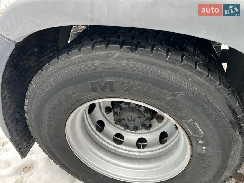 Тягач MAN 18.403 2008 в Хусті