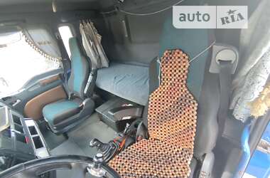 Тягач MAN 18.410 2000 в 