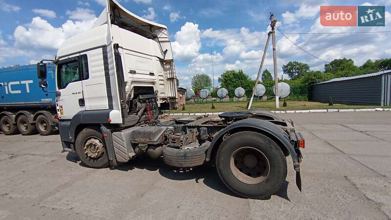 Тягач MAN 18.410 2005 в Полтаві