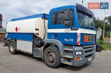 Цистерна MAN 18.413 2004 в Білій Церкві