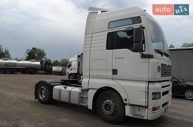Тягач MAN 18.413 2004 в Ивано-Франковске
