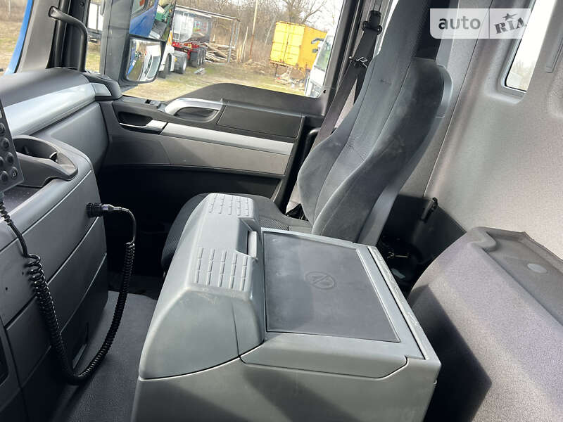 Тягач MAN 18.440 2009 в Черновцах