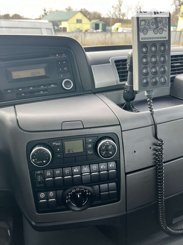 Тягач MAN 18.440 2009 в Черновцах