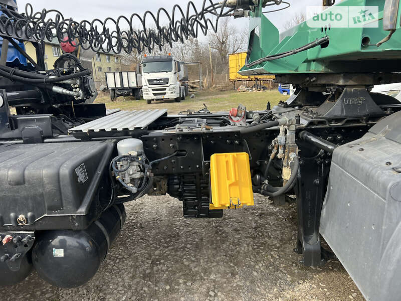 Тягач MAN 18.440 2009 в Черновцах