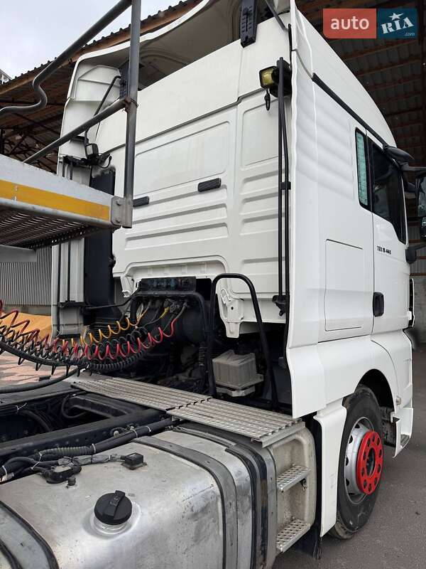 Зерновоз MAN 18.440 2013 в Тальном фото 4 Зерновоз MAN 18.440 2013 в Тальном