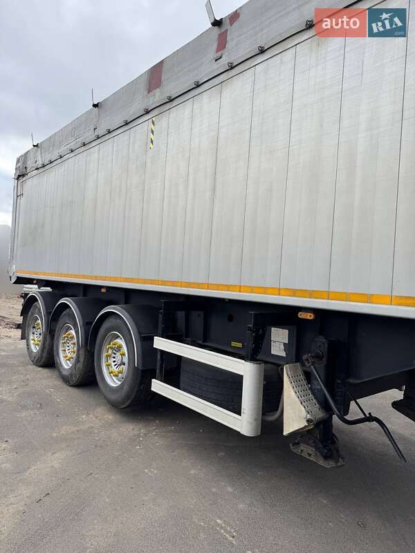 Зерновоз MAN 18.440 2013 в Тальном фото 15 Зерновоз MAN 18.440 2013 в Тальном