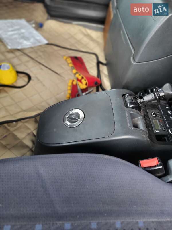 Тягач MAN 18.440 2006 в Тернополе фото 6 Тягач MAN 18.440 2006 в Тернополе