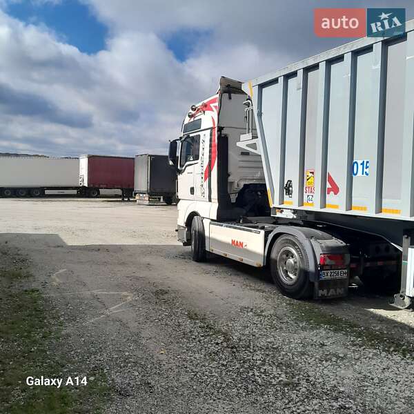 Тягач MAN 18.440 2009 в Теофиполе