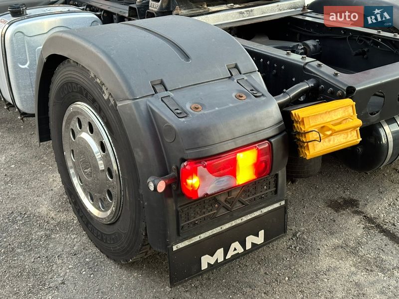 Тягач MAN 18.440 2012 в Умани