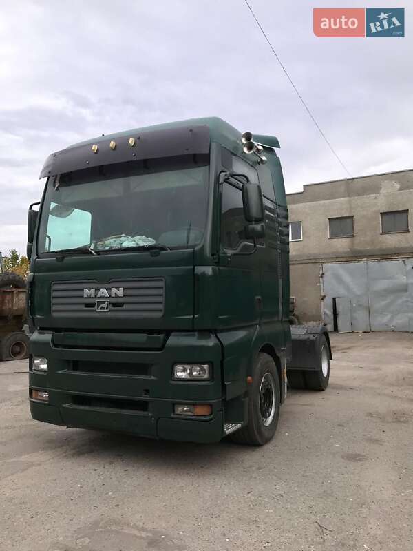 Тягач MAN 18.463 2002 в Полтаве