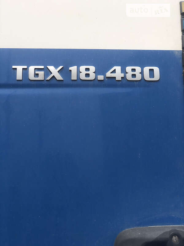 Тягач MAN 18.480 2008 в Овруче