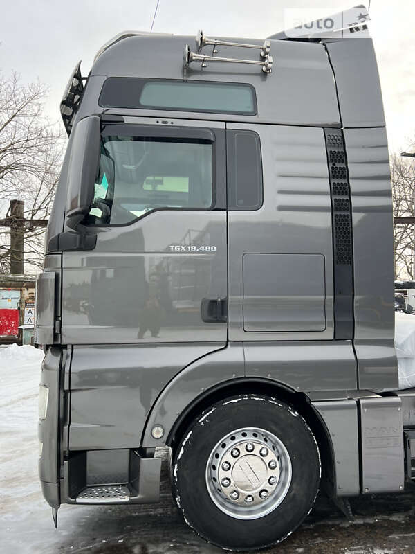 Тягач MAN 18.480 2011 в Одессе