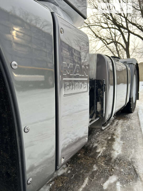 Тягач MAN 18.480 2011 в Одессе