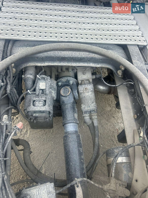 Тягач MAN 18.480 2015 в Киеве фото 6 Тягач MAN 18.480 2015 в Киеве