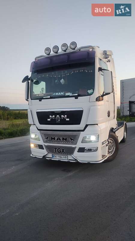 Тягач MAN 18.480 2011 в 