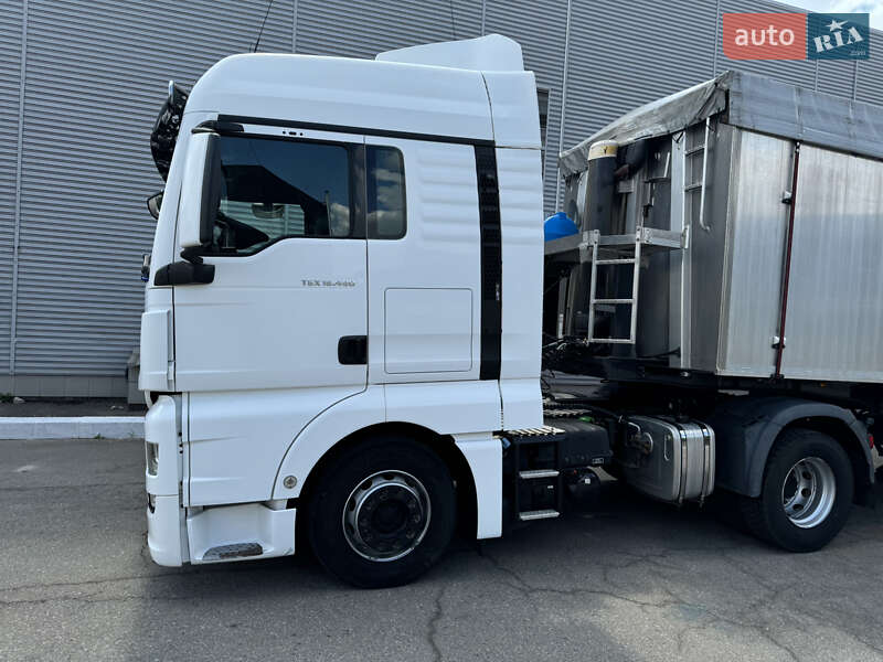 Тягач MAN 18.480 2015 в Запорожье