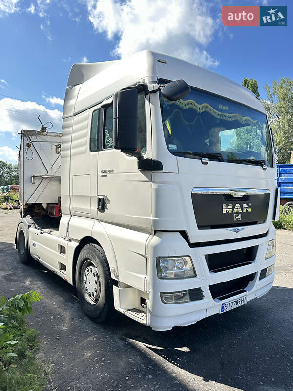 Тягач MAN 18.480 2011 в Полтаві