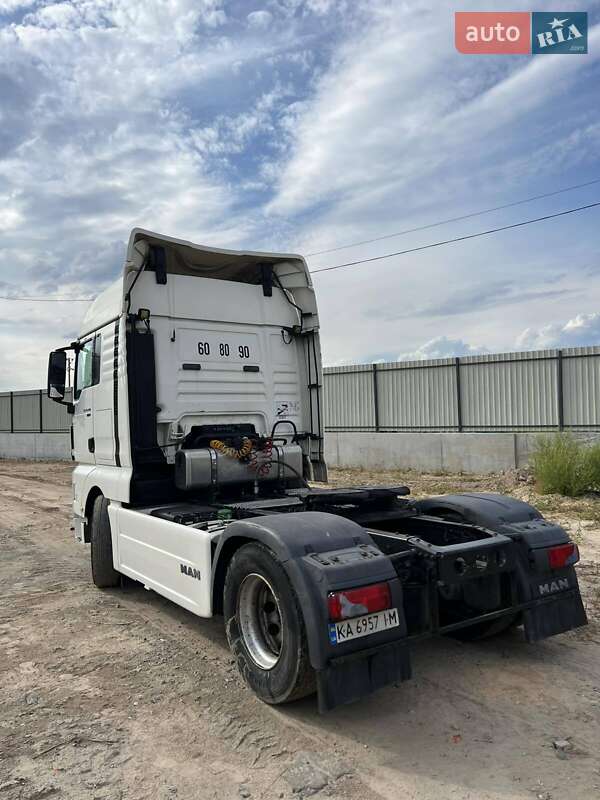 Тягач MAN 18.480 2011 в Вите-Почтовой