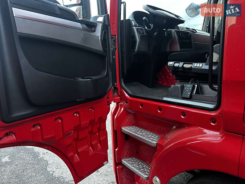 Тягач MAN 18.480 2012 в Умані