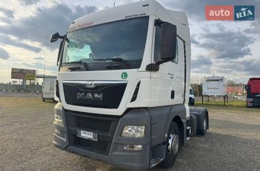 Тягач MAN 18.480 2015 в Чернівцях