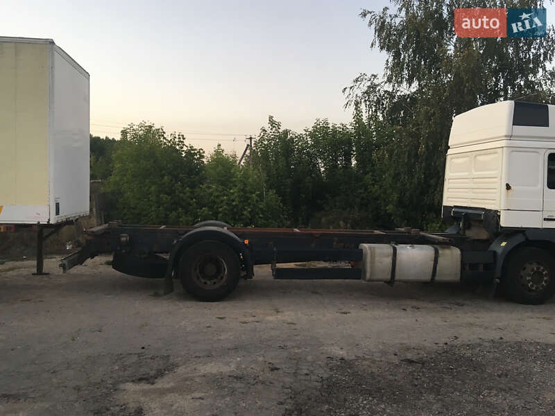 Контейнеровоз MAN 19.314 2000 в Новой Водолаге