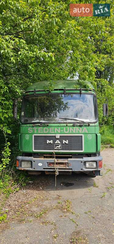 Тентованый MAN 19.362 1990 в Киеве